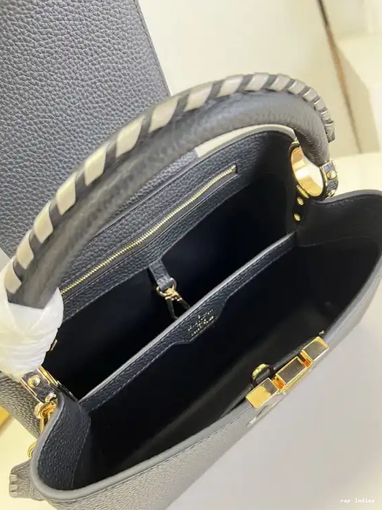 Cheap MM CAPUCINES VUITTON LOUIS 0602